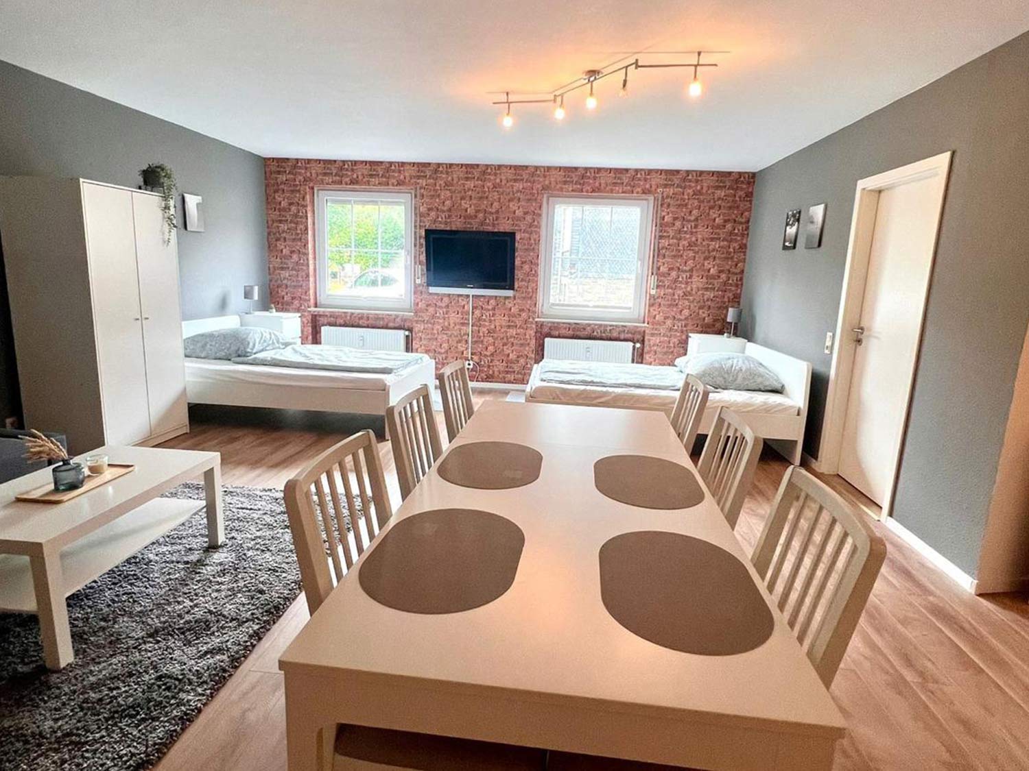 apartment_ks_5personen_wohnzimmer